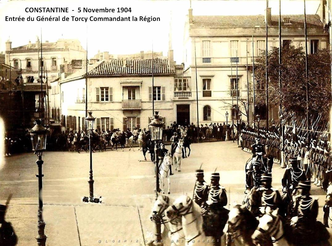 Constantine - Entree du General de Torcy - 1904.jpg